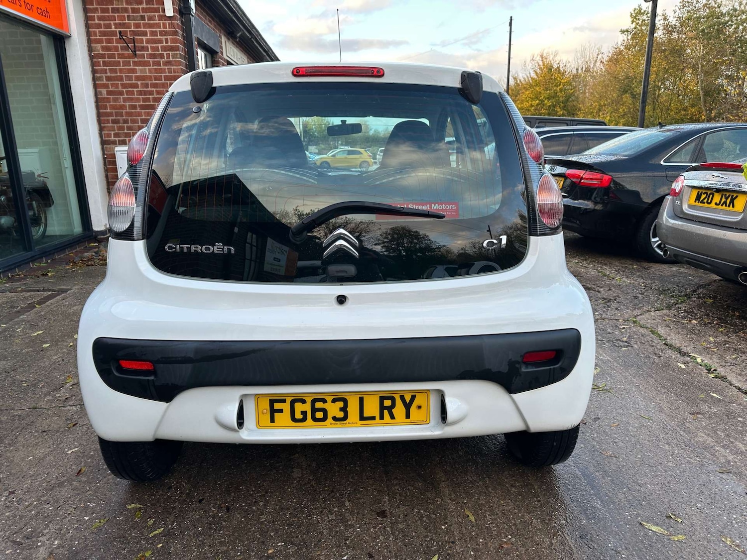 Used Citroen C1 2014 for sale - 76427217: Photo 9