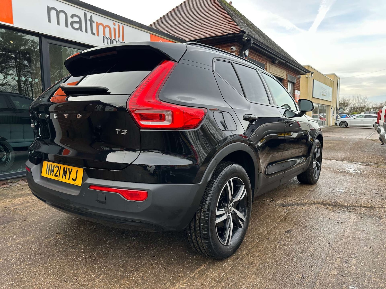 Used Volvo XC40 2021 for sale - 77270756: Photo 10
