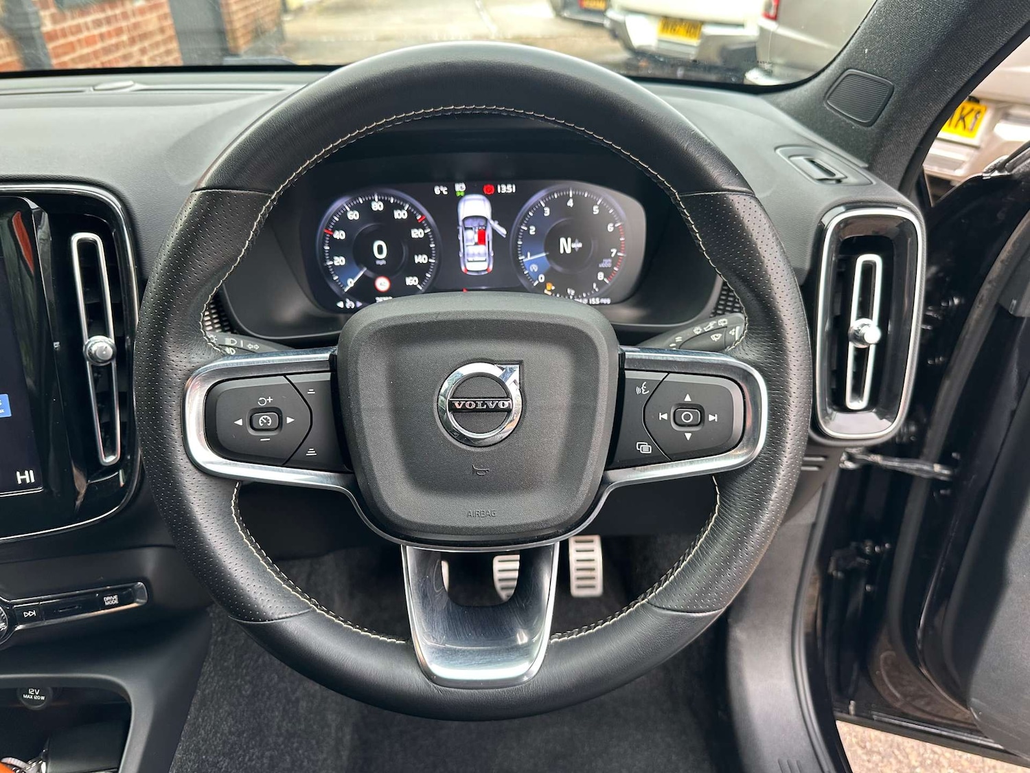 Used Volvo XC40 2021 for sale - 77270756: Photo 27