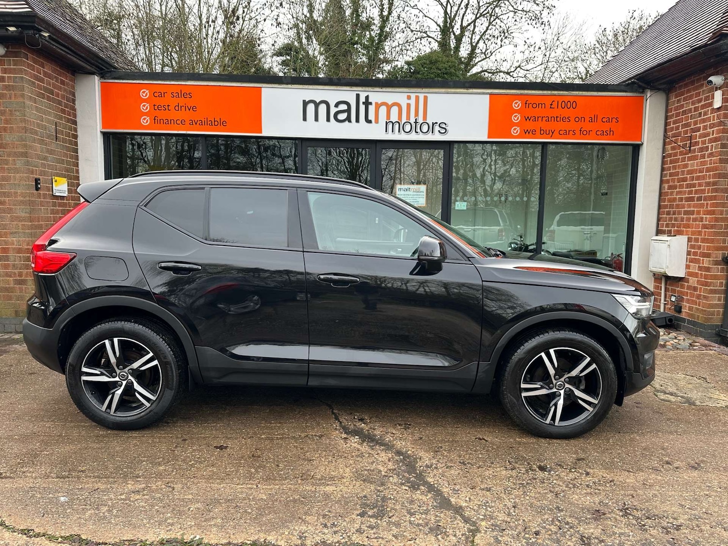 Used Volvo XC40 2021 for sale - 77270756: Photo 8