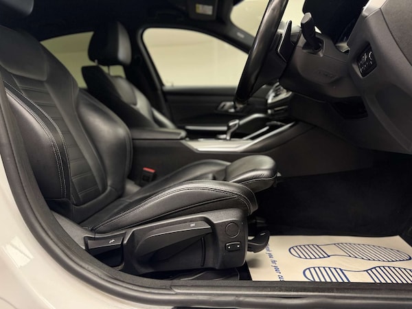 Used BMW 3 Series 2019 for sale - 75698002: Photo 17