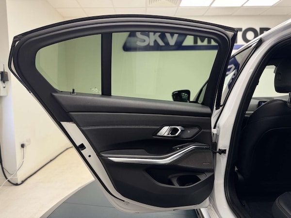 Used BMW 3 Series 2019 for sale - 75698002: Photo 27