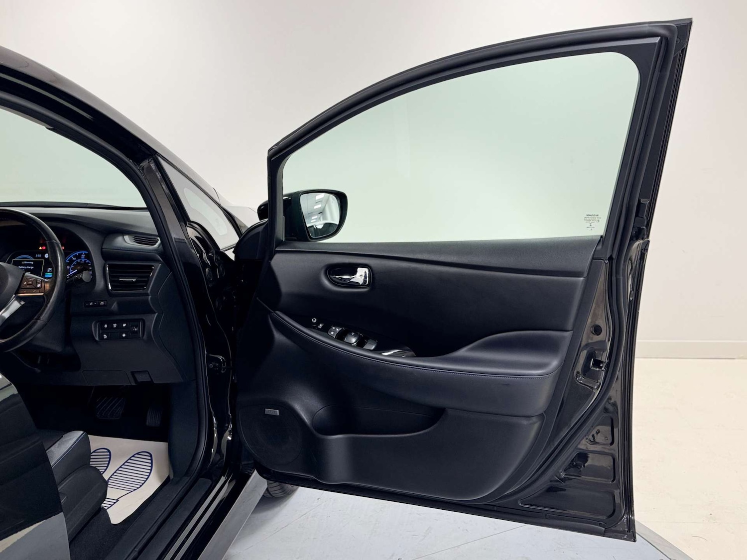 Used Nissan Leaf 2020 for sale - 76451744: Photo 29