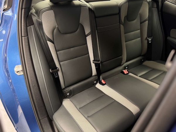 Used Volvo S60 2021 for sale - 74964856: Photo 33