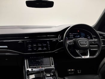 Used Audi Q8 2019 for sale - 75677431: Photo