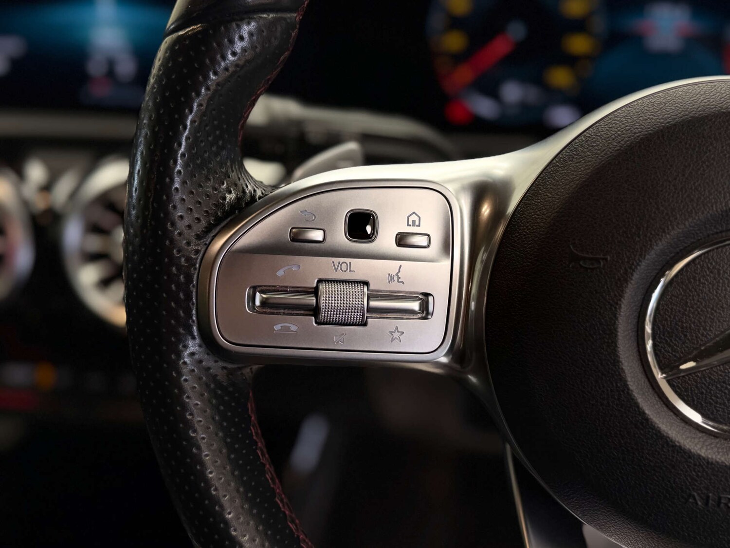 Used Mercedes-Benz A-Class 2018 for sale - 77478283: Photo 23