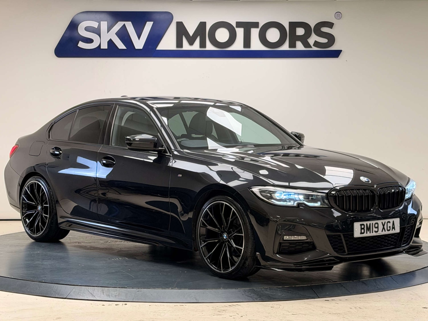 Used BMW 3 Series 2019 for sale - 77289451: Photo 1