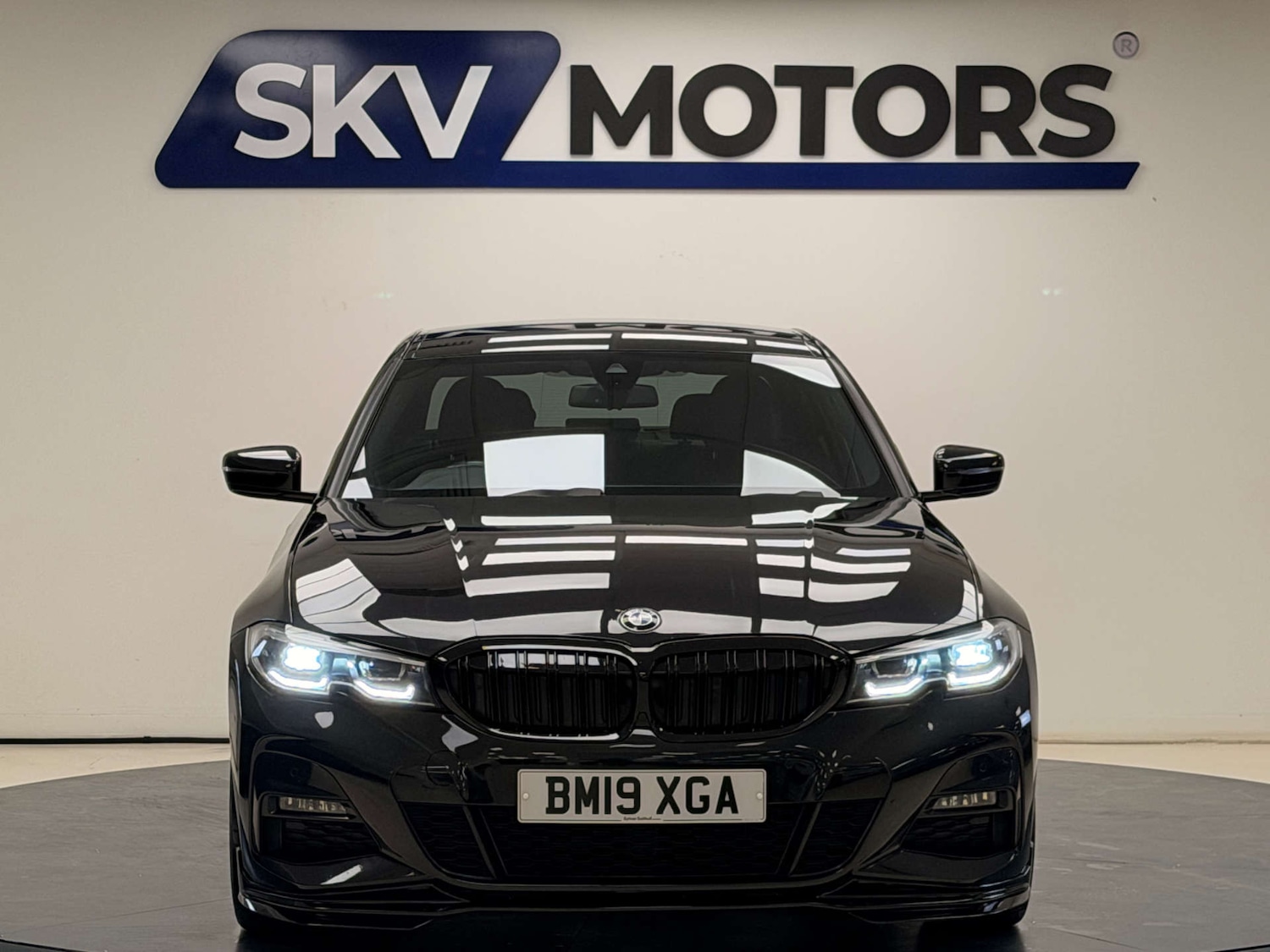 Used BMW 3 Series 2019 for sale - 77289451: Photo 2