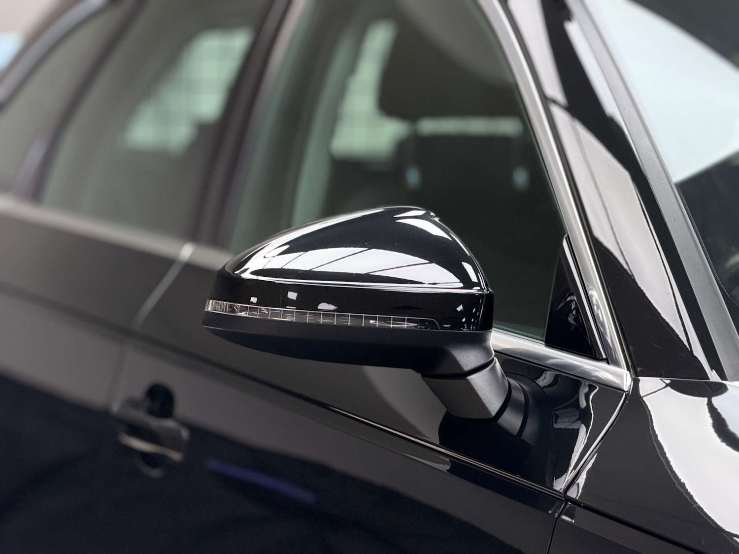 Used Audi A4 2019 for sale - 77984290: Photo 35