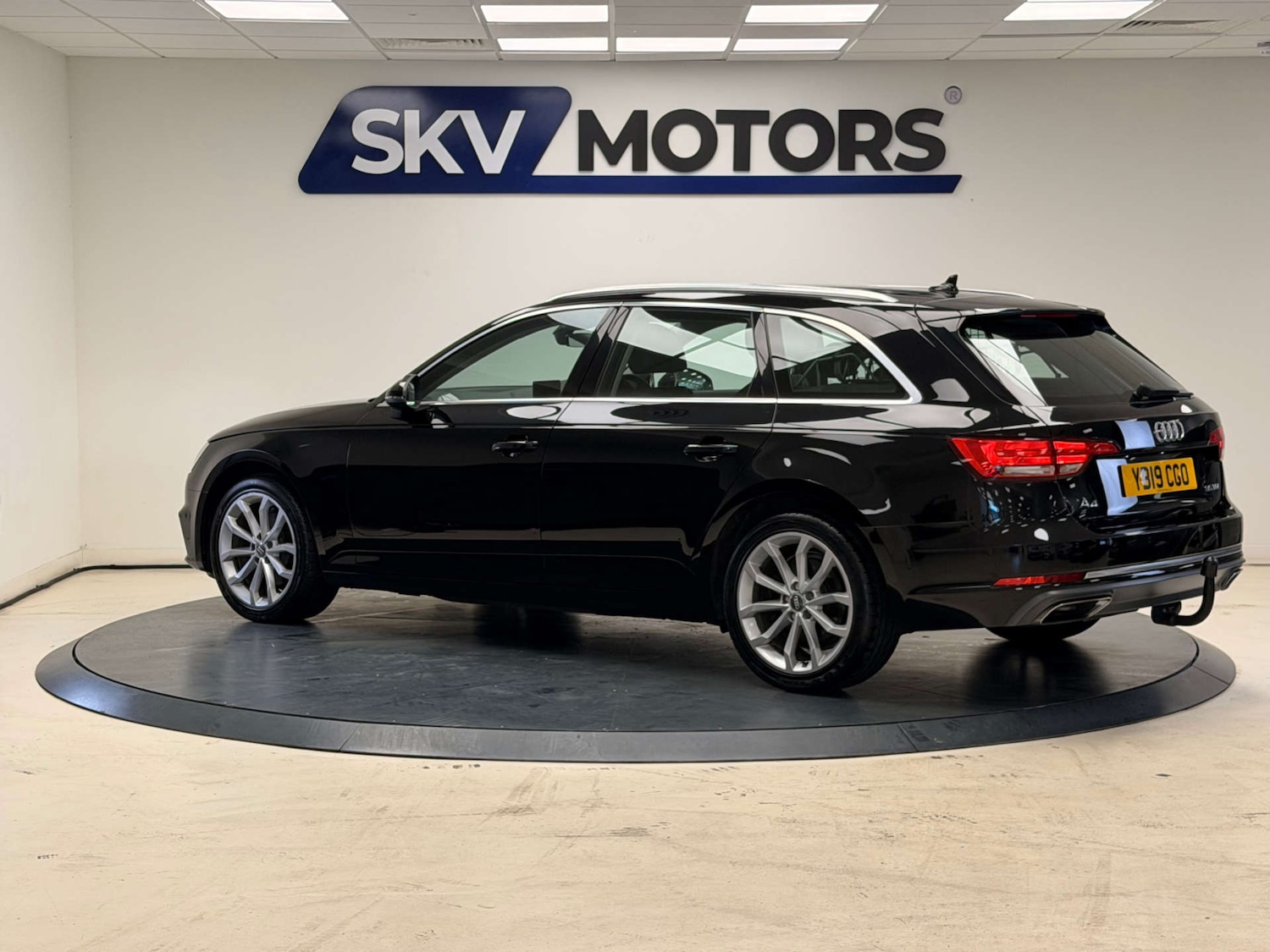 Used Audi A4 2019 for sale - 77984290: Photo 9