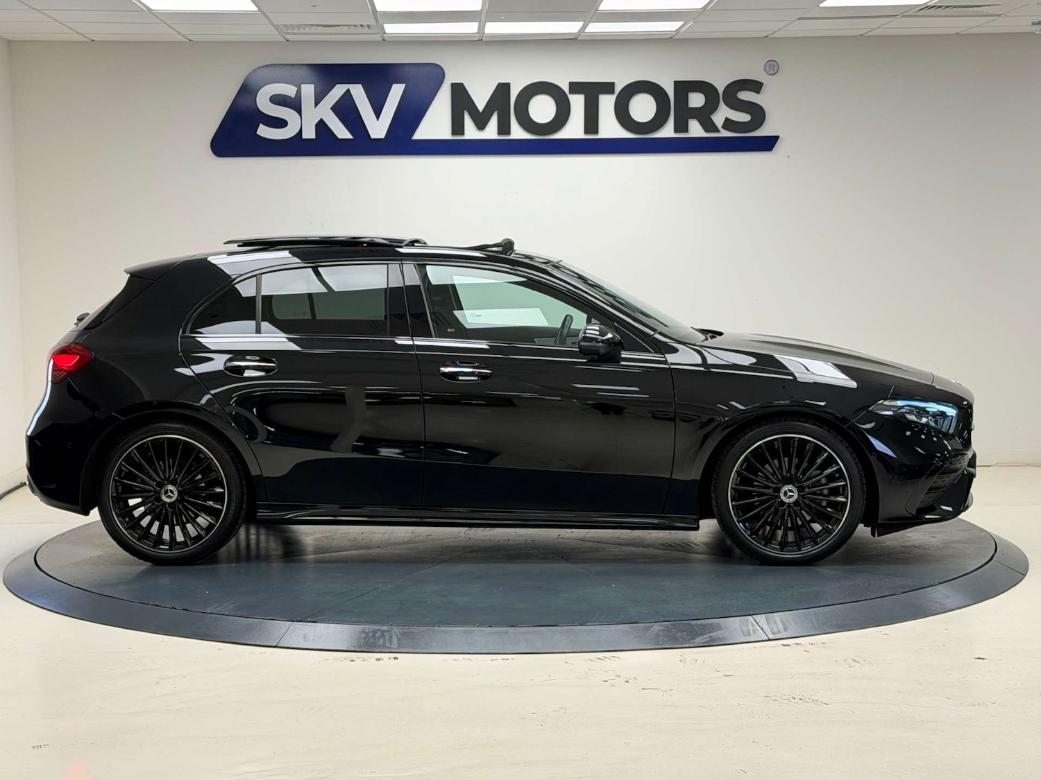 Used Mercedes-Benz A-Class 2023 for sale - 76385790: Photo 9