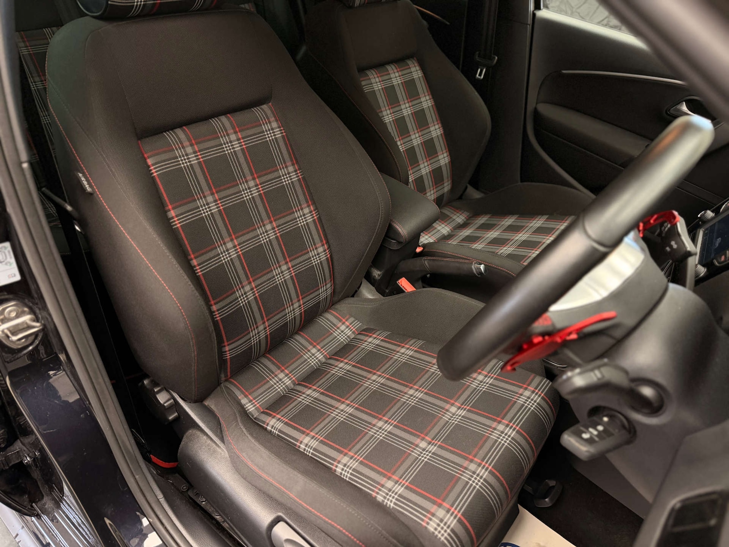 Used Volkswagen Polo 2017 for sale - 77422866: Photo 18