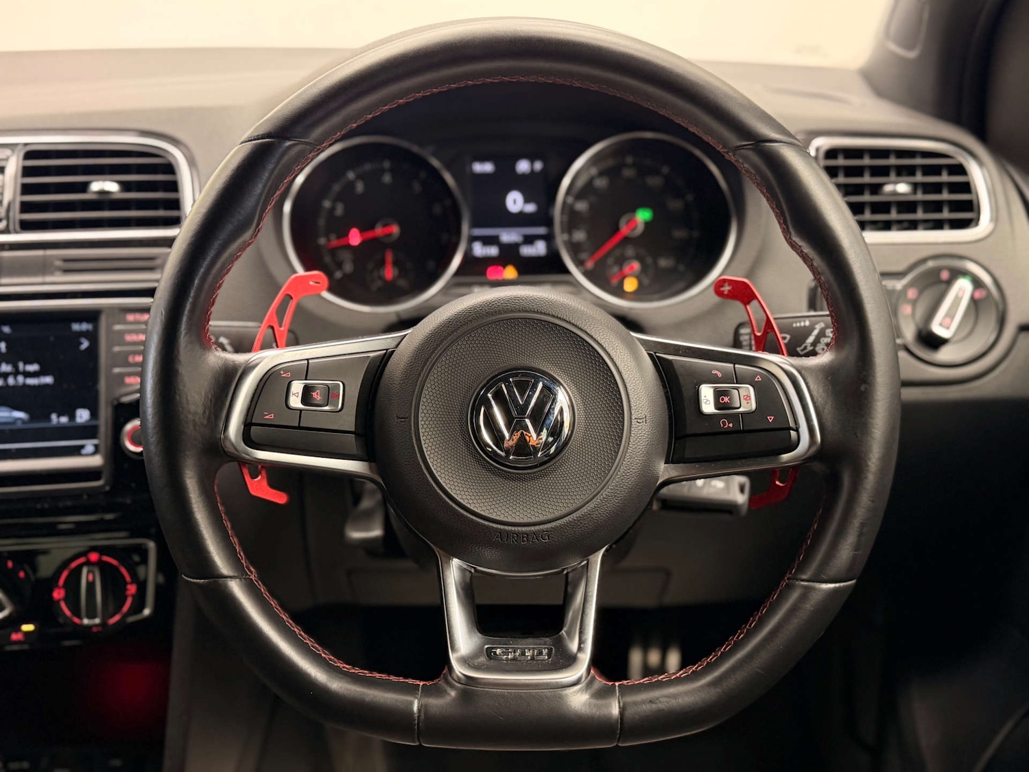 Used Volkswagen Polo 2017 for sale - 77422866: Photo 37