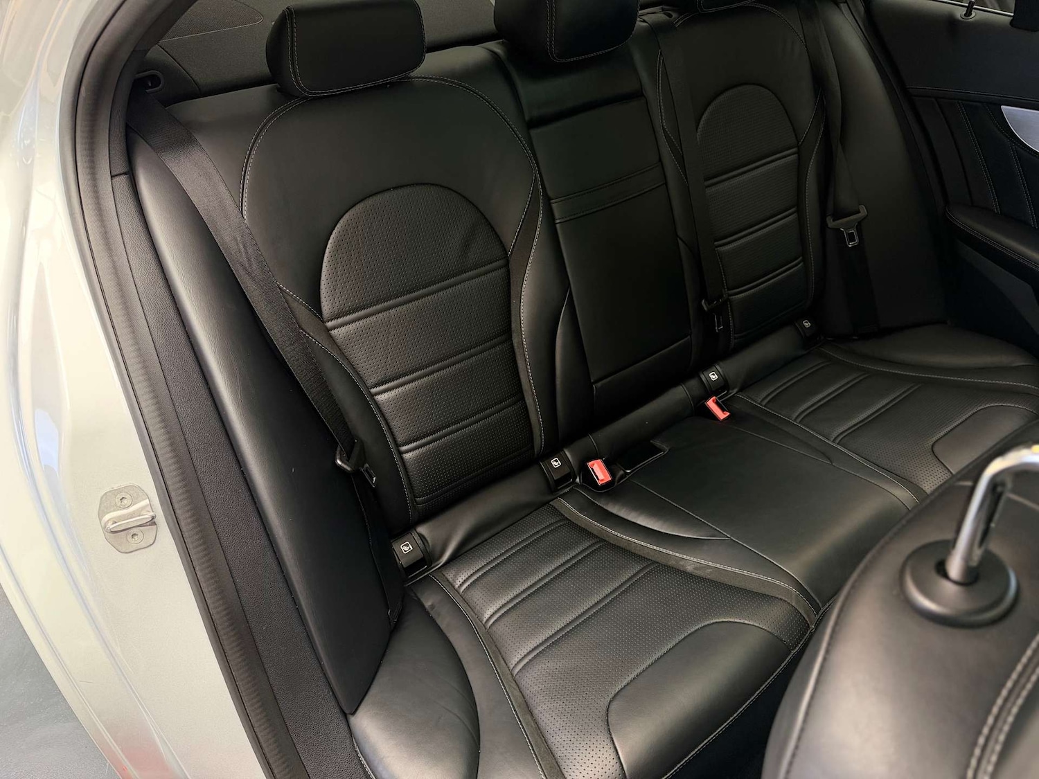 Used Mercedes-Benz C Class 2016 for sale - 76471350: Photo 14