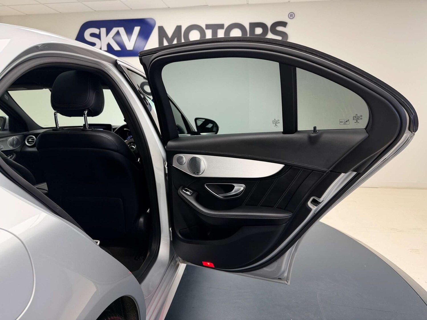 Used Mercedes-Benz C Class 2016 for sale - 76471350: Photo 32