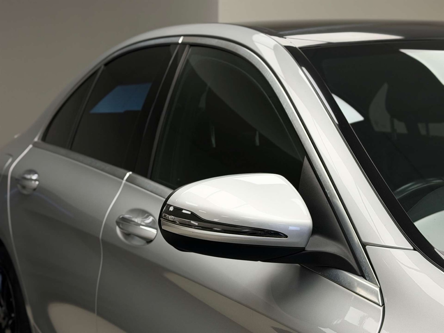 Used Mercedes-Benz C Class 2016 for sale - 76471350: Photo 39