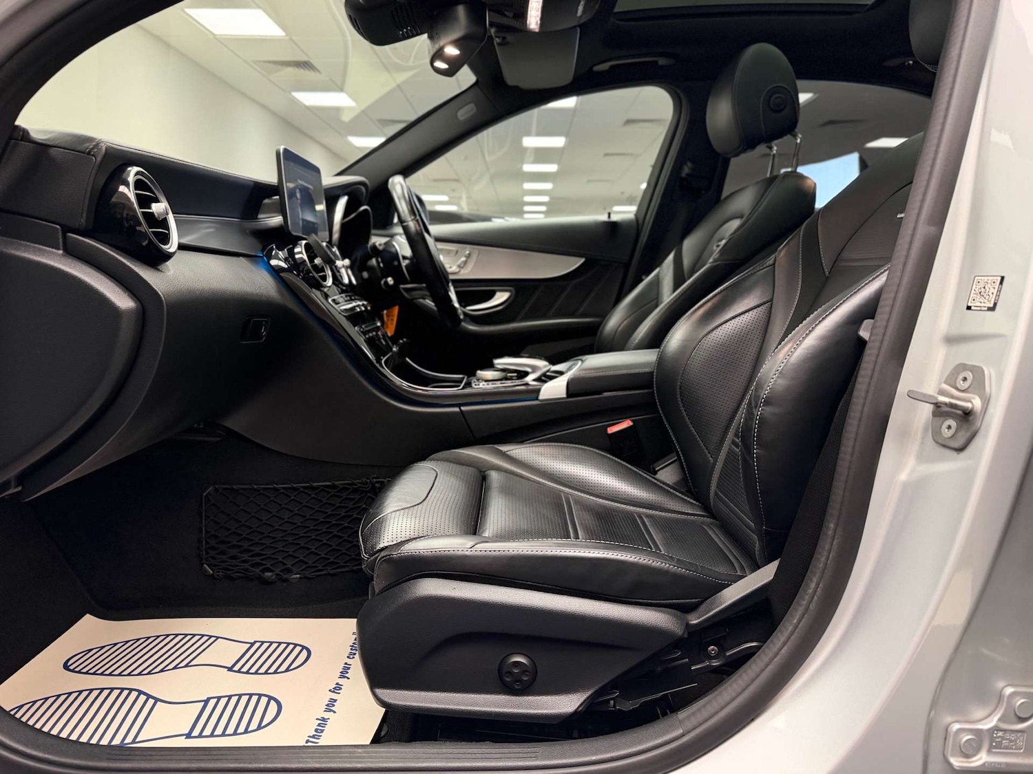 Used Mercedes-Benz C Class 2016 for sale - 76471350: Photo 42