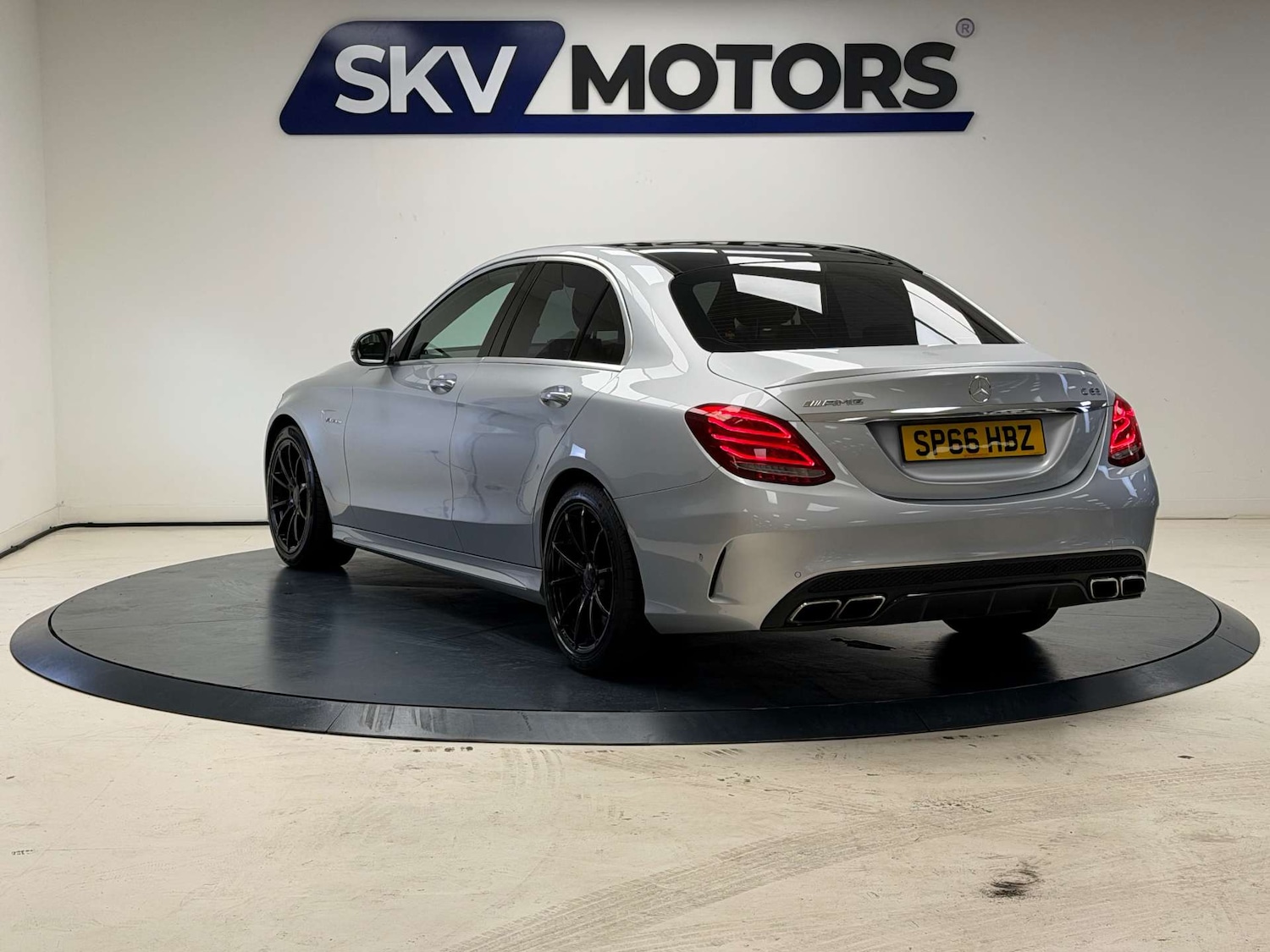 Used Mercedes-Benz C Class 2016 for sale - 76471350: Photo 8