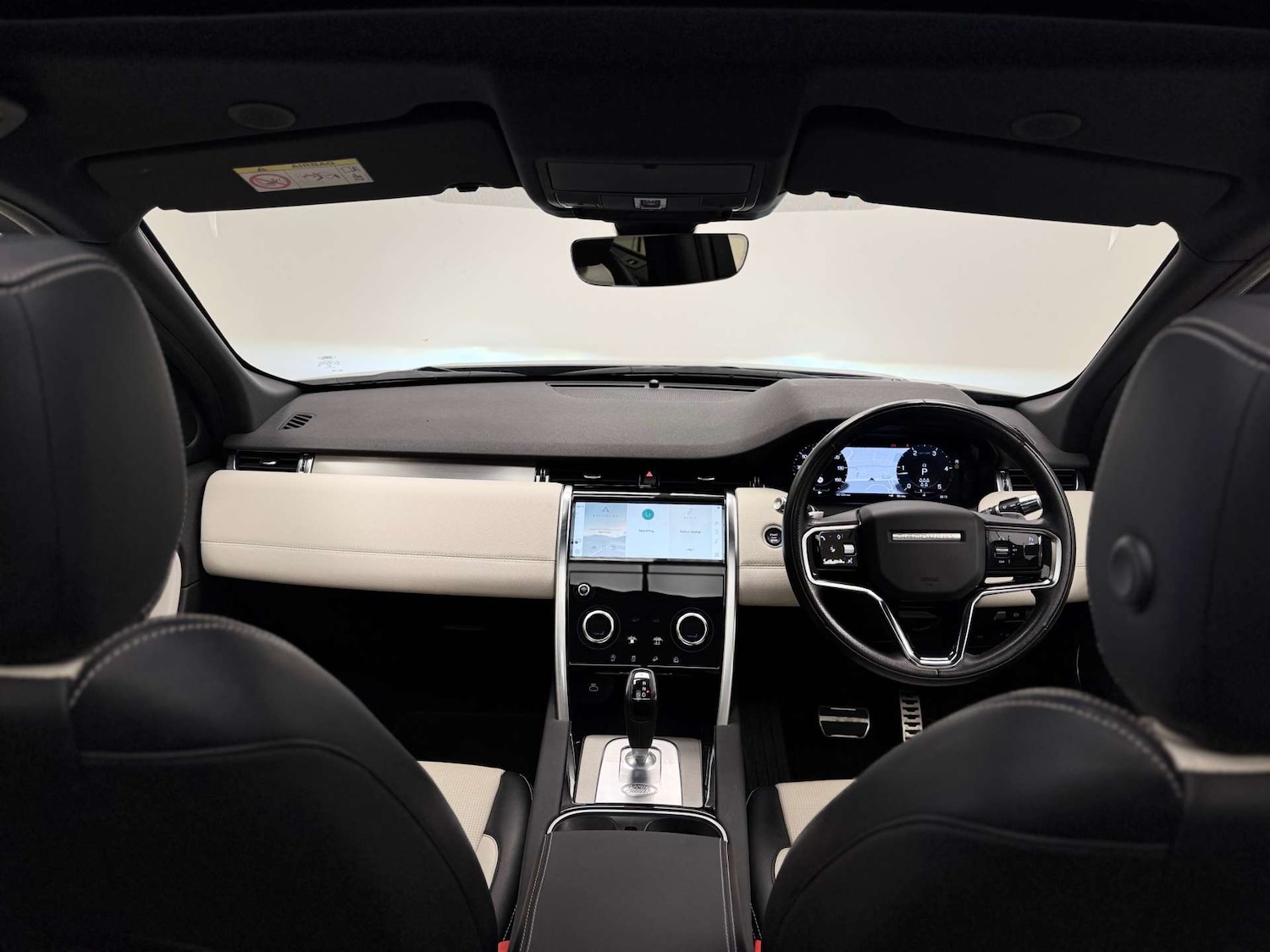 Used Land Rover Discovery Sport 2021 for sale - 77125174: Photo 4