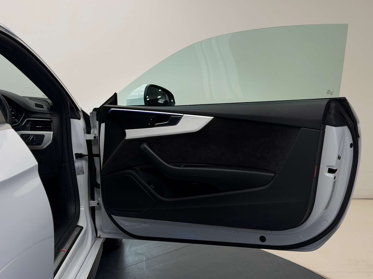 Used Audi A5 2018 for sale - 76713378: Photo 33