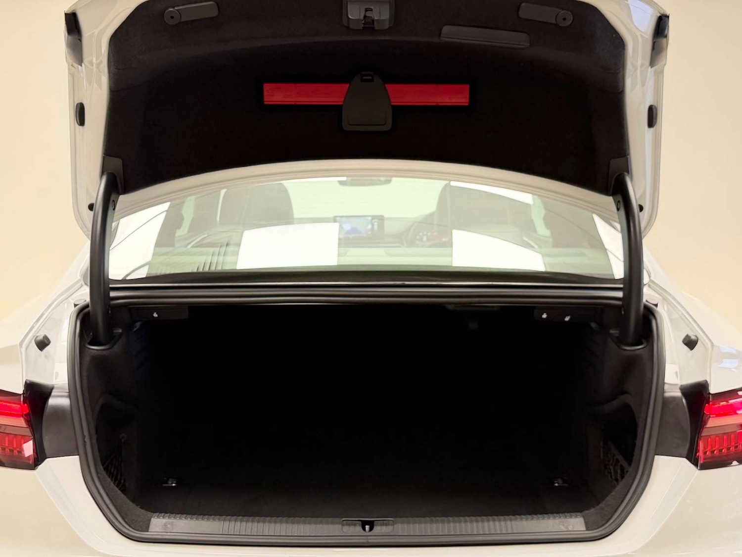 Used Audi A5 2018 for sale - 76713378: Photo 43