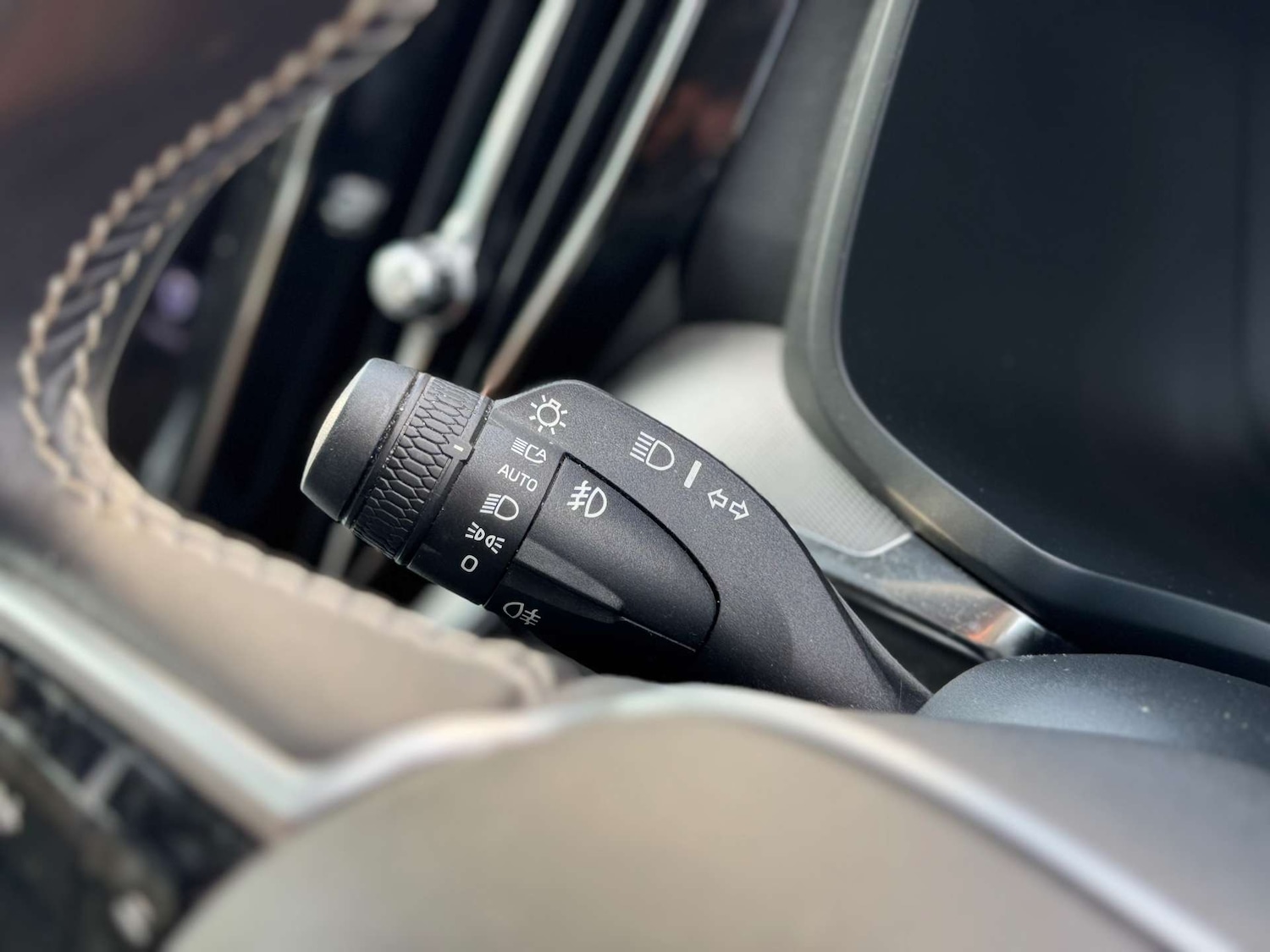 Used Volvo S60 2021 for sale - 76565651: Photo 36