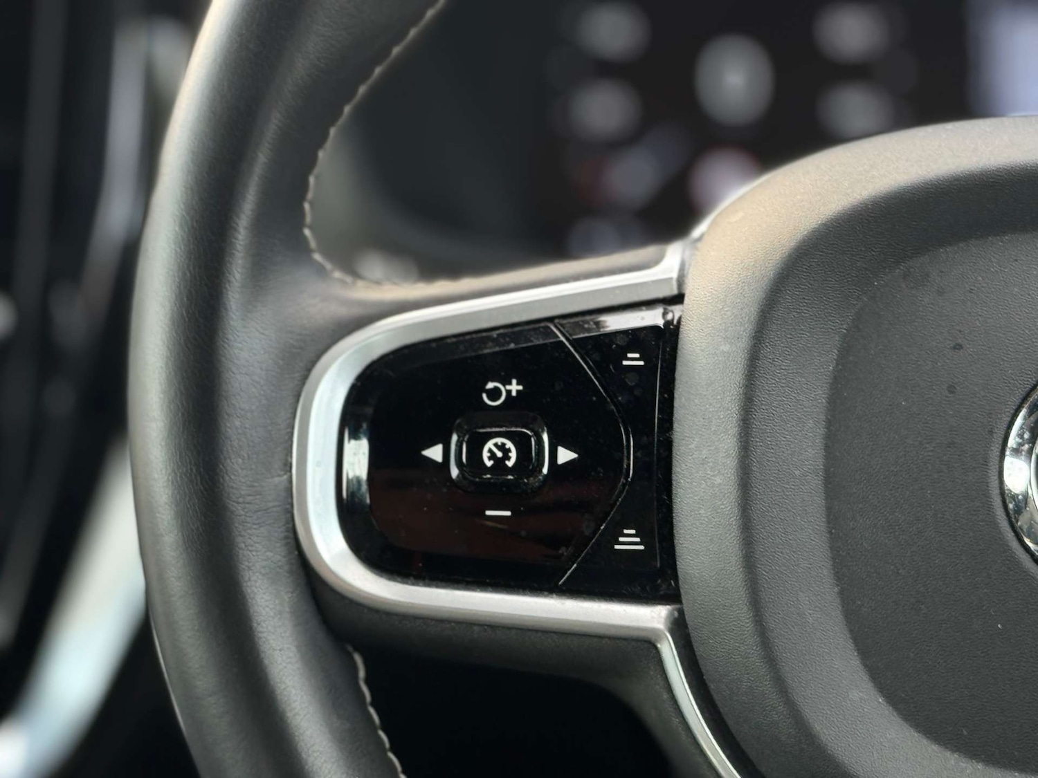 Used Volvo S60 2021 for sale - 76565651: Photo 39