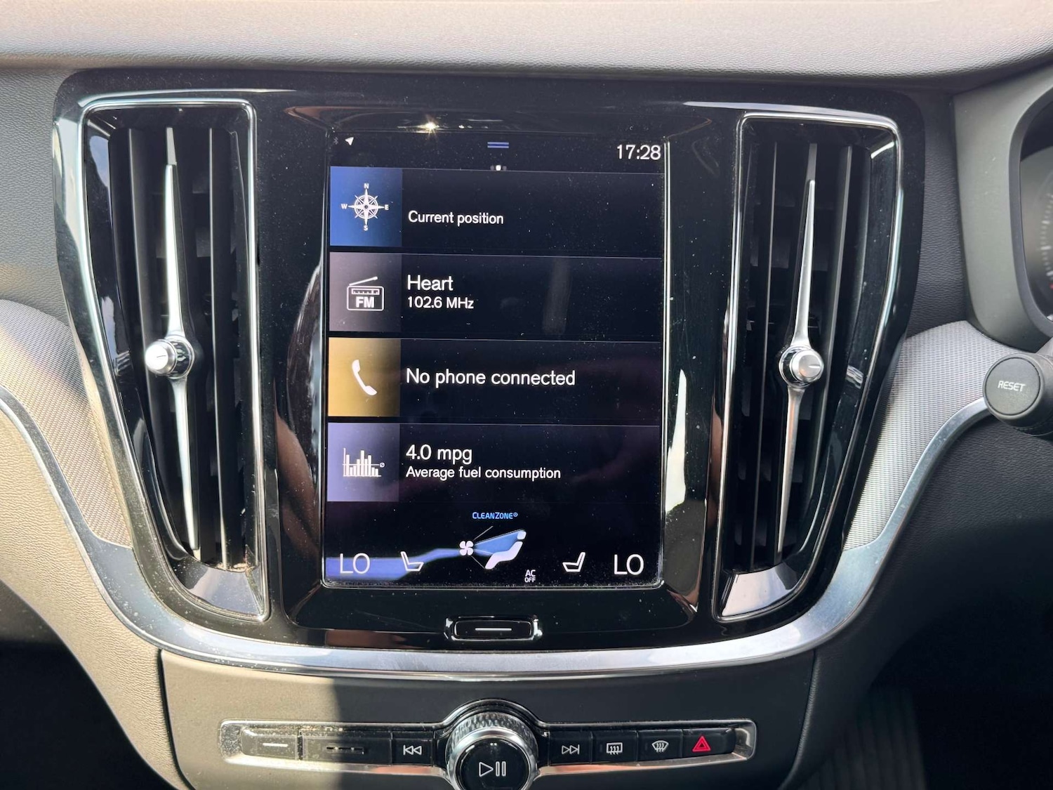 Used Volvo S60 2021 for sale - 76565651: Photo 51