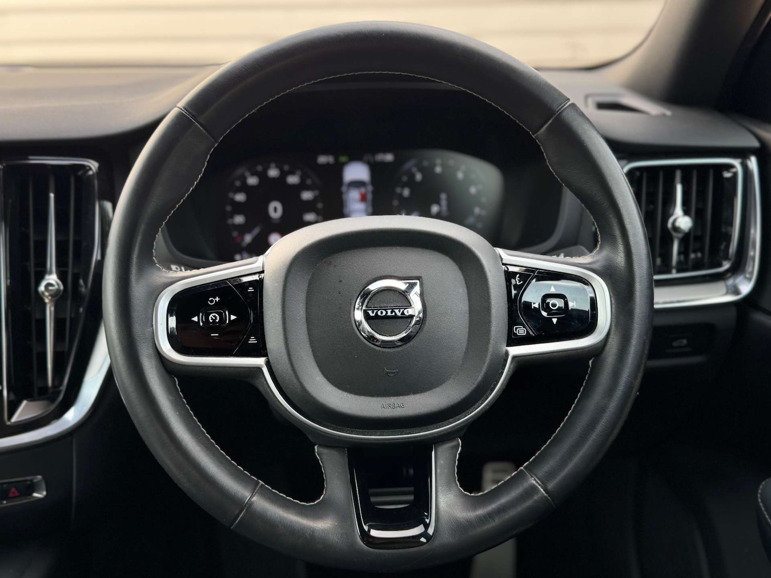 Used Volvo S60 2021 for sale - 76565651: Photo 59