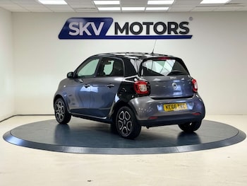 Used smart forfour 2017 for sale - 76020108: Photo