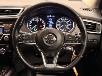 Used Nissan Qashqai 2018 for sale - 79070735: Photo