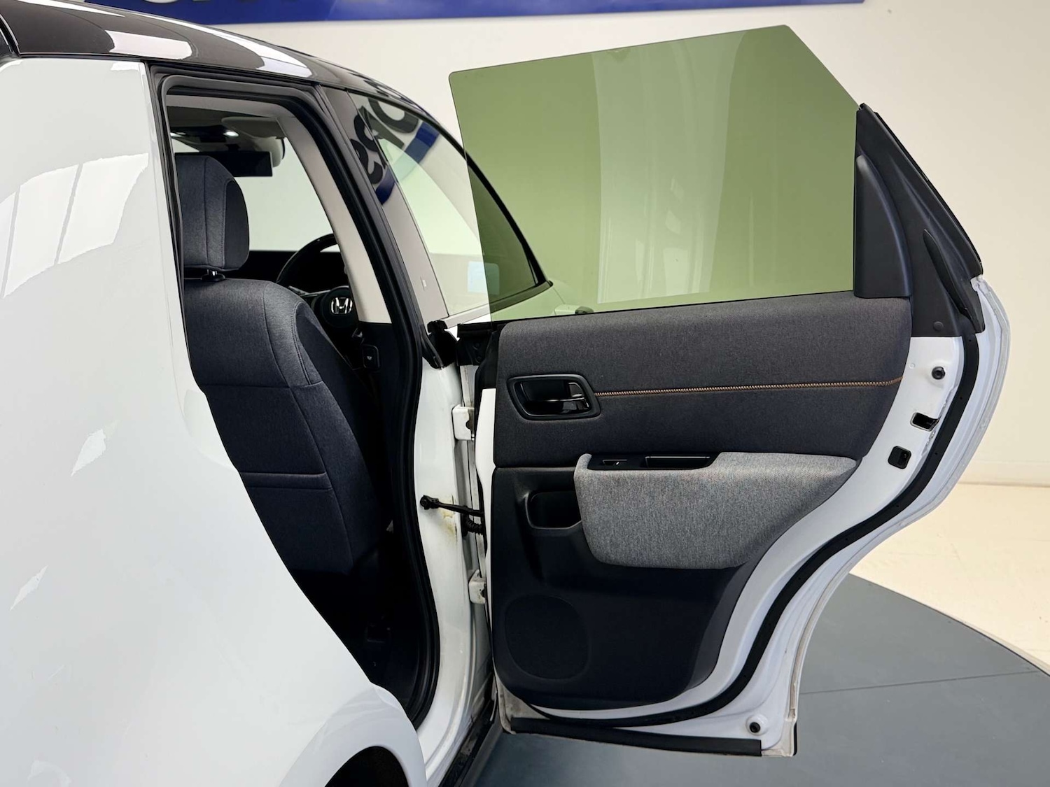 Used Honda e 2021 for sale - 76547292: Photo 23