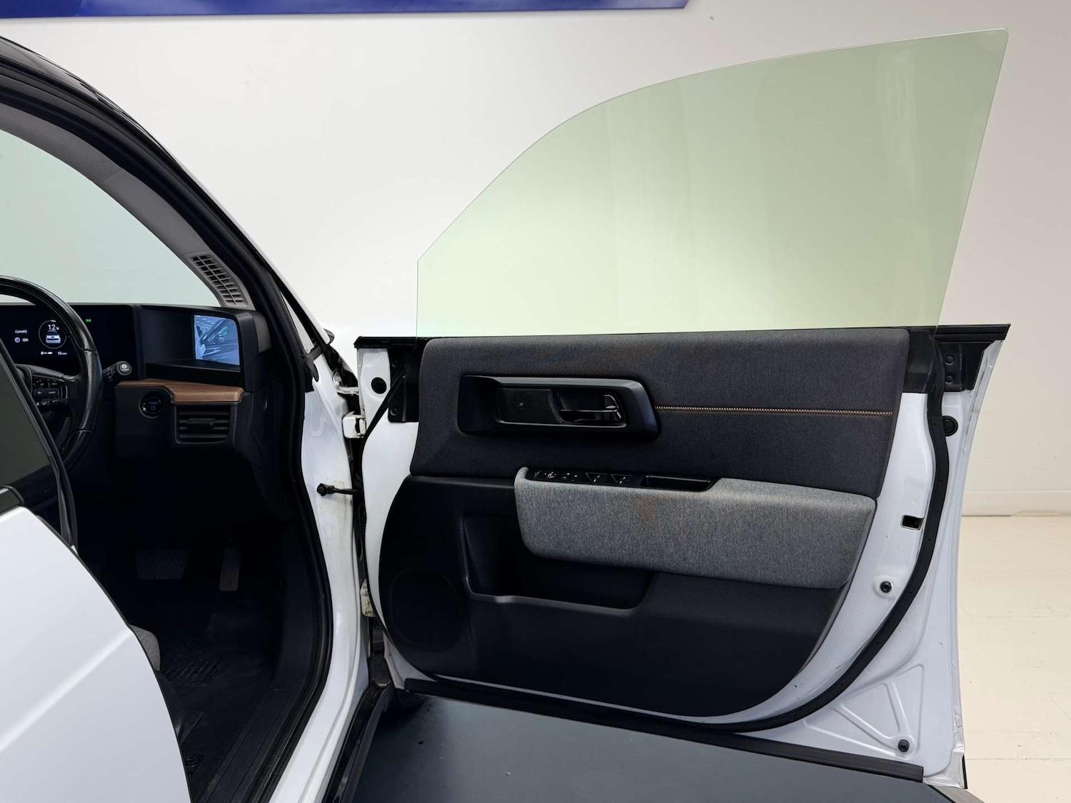 Used Honda e 2021 for sale - 76547292: Photo 25