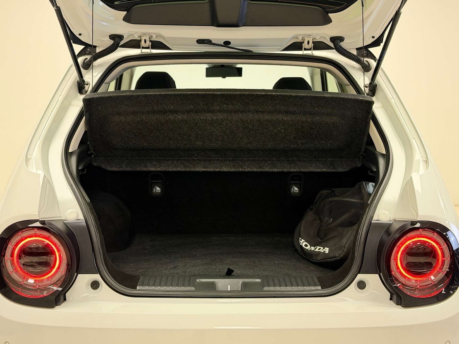 Used Honda e 2021 for sale - 76547292: Photo 34