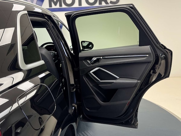 Used Audi Q3 2019 for sale - 76278082: Photo 26