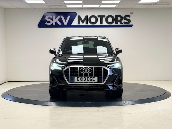 Used Audi Q3 2019 for sale - 76278082: Photo 2