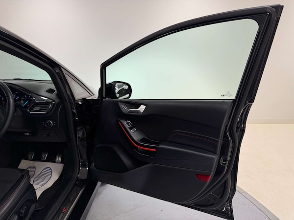Used Ford Fiesta 2019 for sale - 75996563: Photo 29