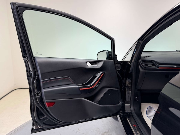 Used Ford Fiesta 2019 for sale - 75996563: Photo 31