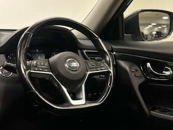 Used Nissan X-Trail 2017 for sale - 79764854: Photo