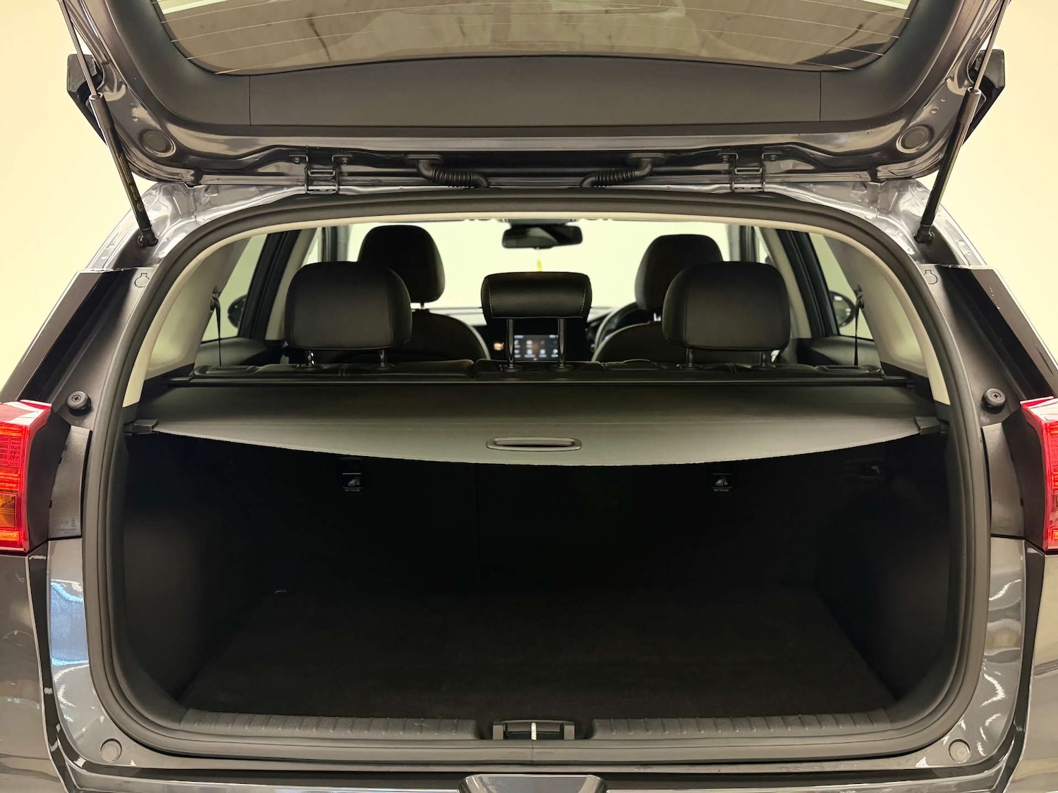 Used Kia Niro 2021 for sale - 77247829: Photo 32