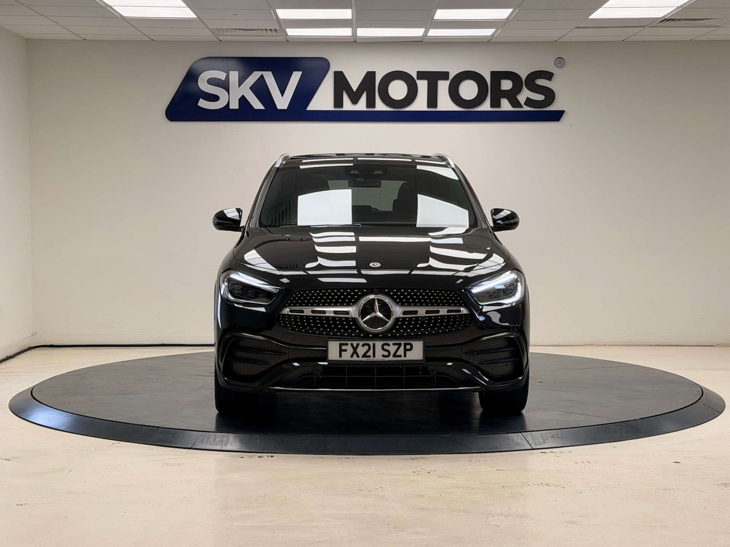 Used Mercedes-Benz GLA 2021 for sale - 76923097: Photo 2