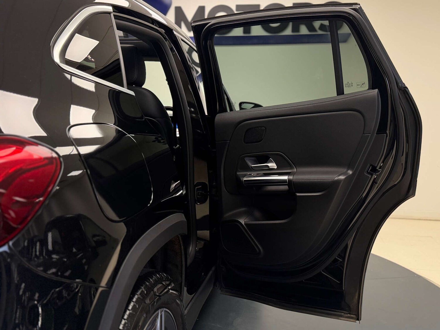 Used Mercedes-Benz GLA 2021 for sale - 76923097: Photo 31