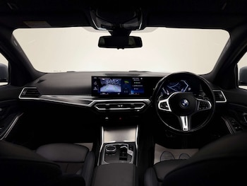 Used BMW 3 Series 2023 for sale - 78055154: Photo