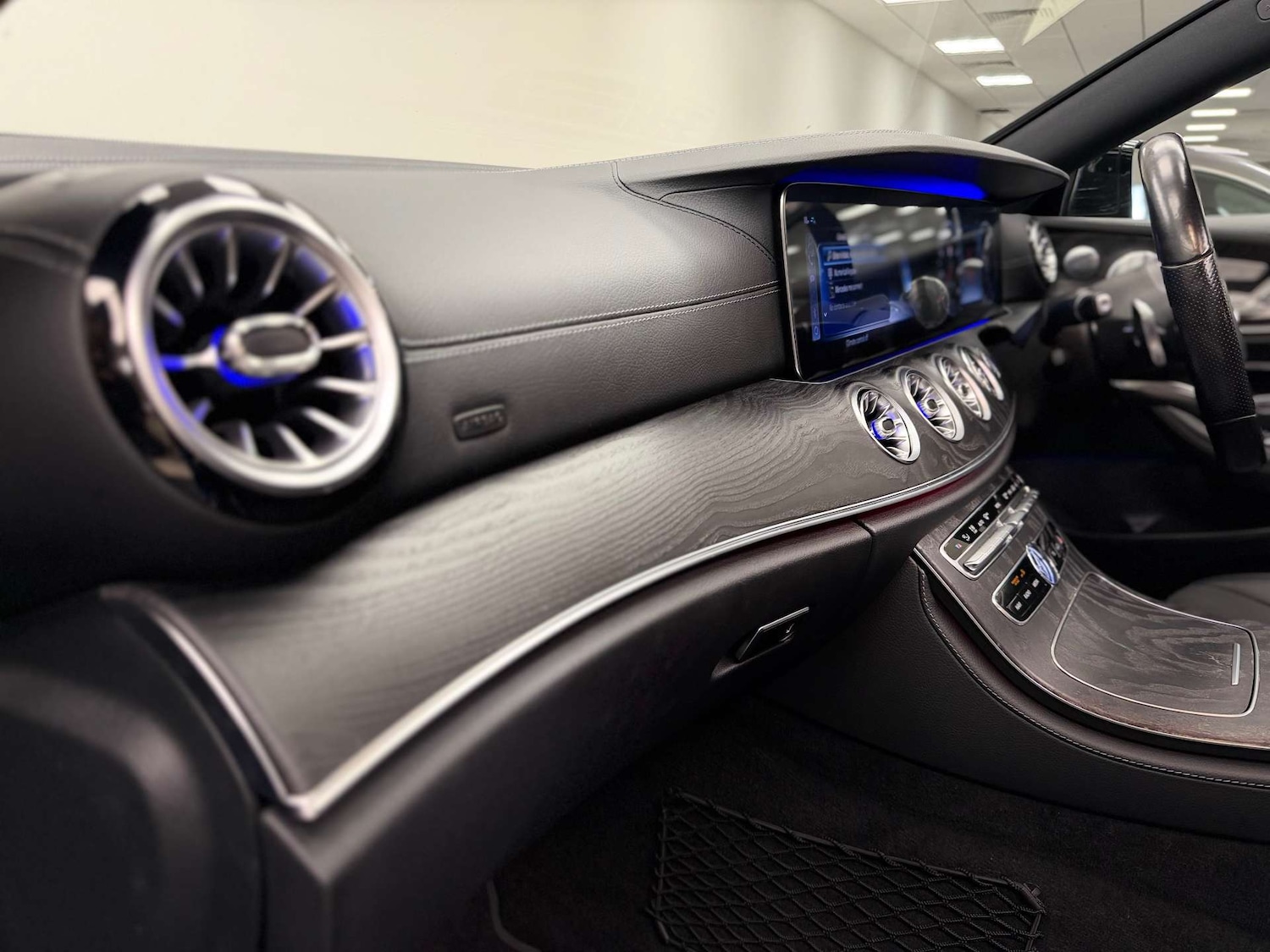 Used Mercedes-Benz E Class 2021 for sale - 77262728: Photo 5