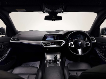 Used BMW 3 Series 2019 for sale - 79072861: Photo