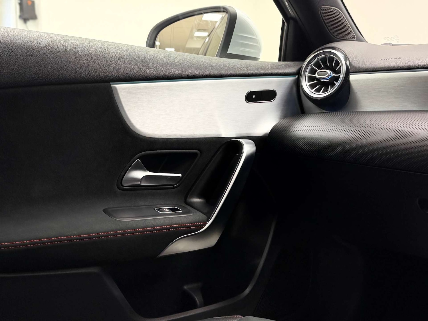 Used Mercedes-Benz A-Class 2018 for sale - 76521209: Photo 23