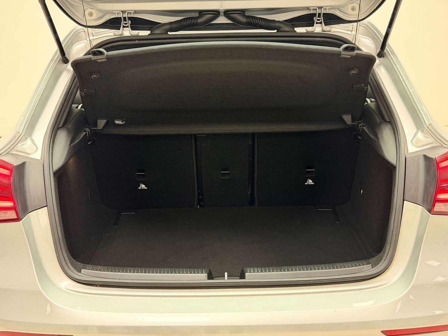 Used Mercedes-Benz A-Class 2018 for sale - 76521209: Photo 35