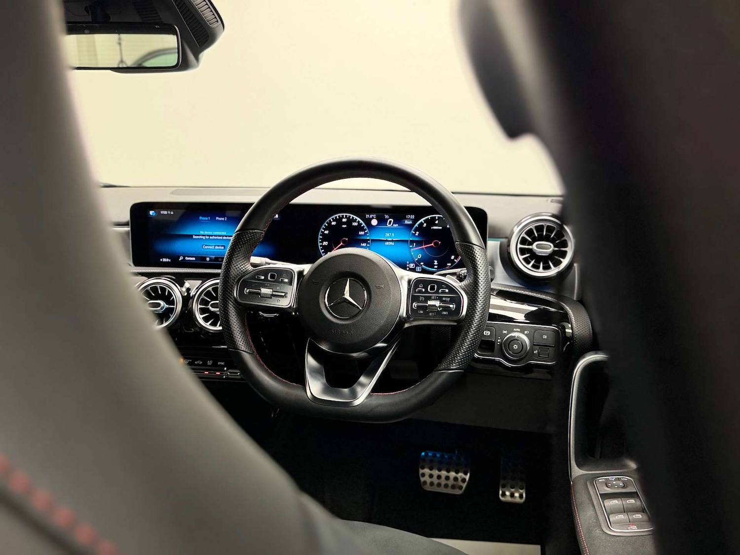 Used Mercedes-Benz A-Class 2018 for sale - 76521209: Photo 36