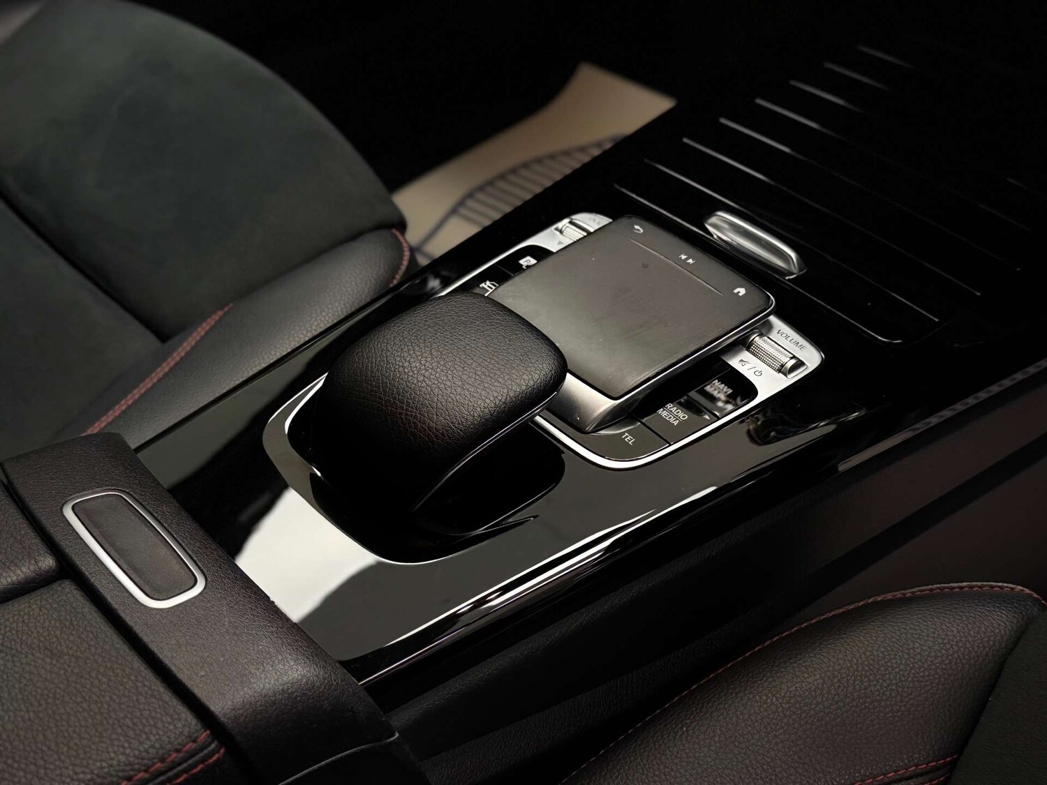 Used Mercedes-Benz A-Class 2018 for sale - 76521209: Photo 44