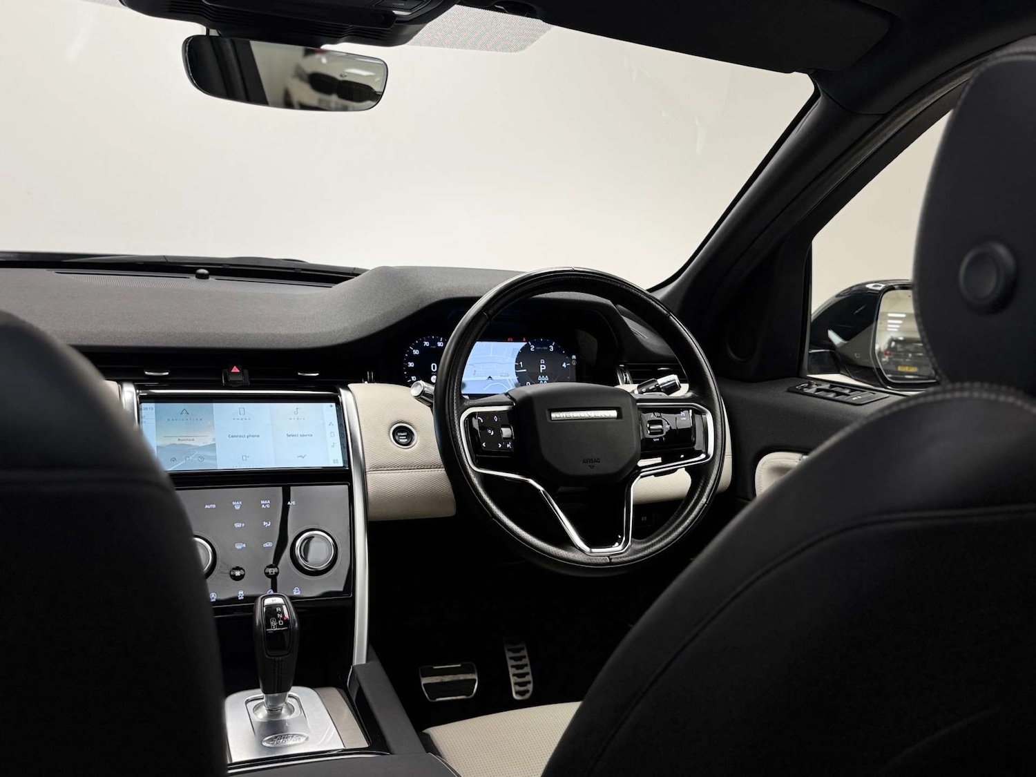 Used Land Rover Discovery Sport 2021 for sale - 77187756: Photo 10